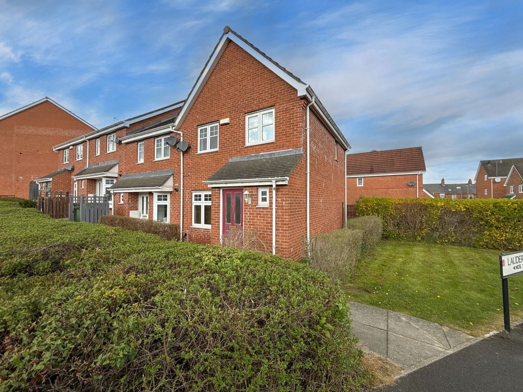 Property photo 1 of 12 External