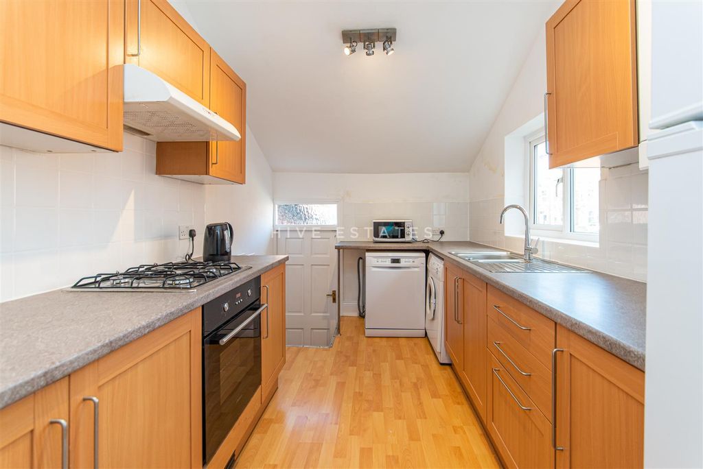 Property photo 2 of 17 W-5419.Jpg