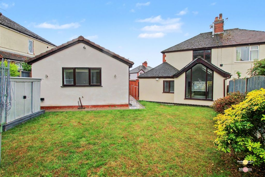 Property photo 3 of 23