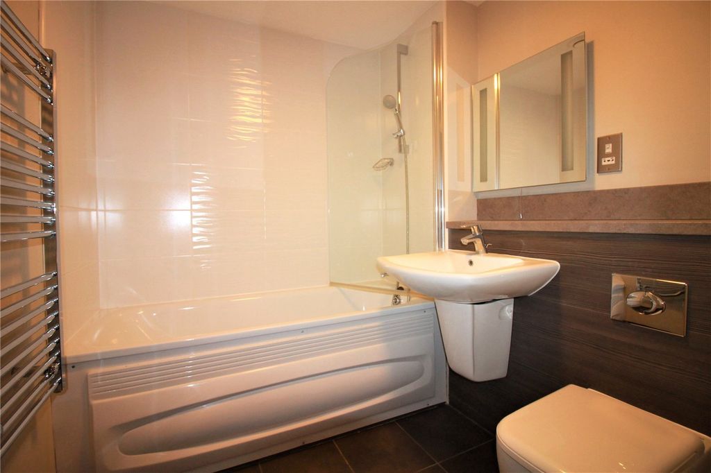 Property photo 2 of 6 Picture No. 01