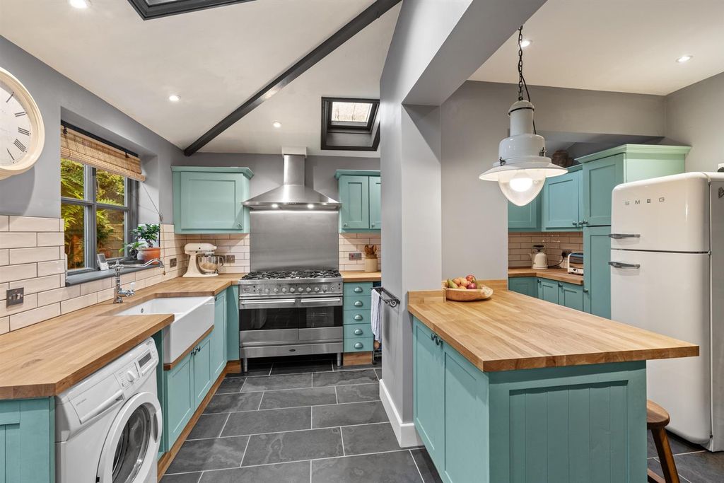 Property photo 2 of 28 Whitehall-Kitchen-001.Jpg