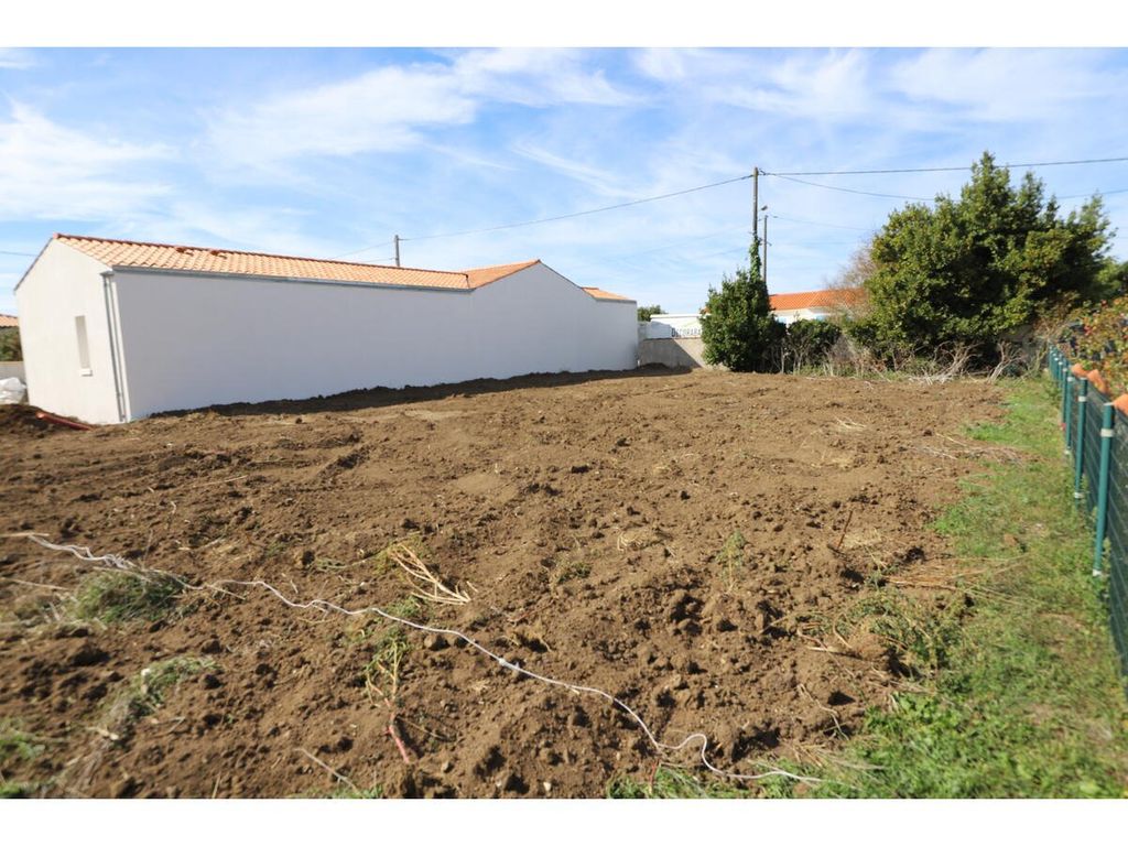 Property photo 1 of 5 Land