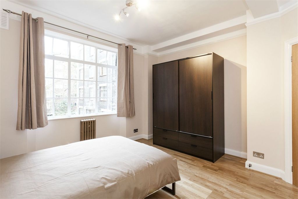 Property photo 2 of 9 Picture 6