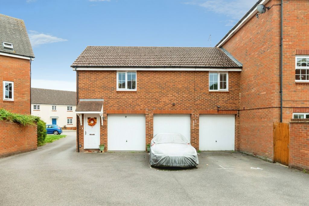 Property photo 2 of 12