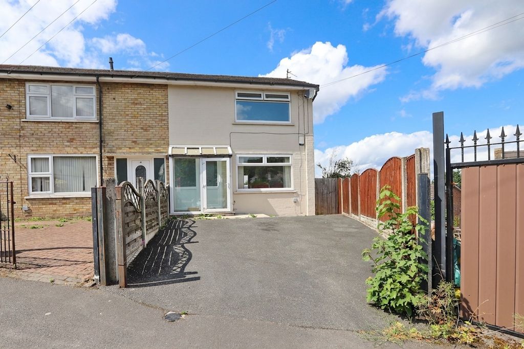 Property photo 1 of 13