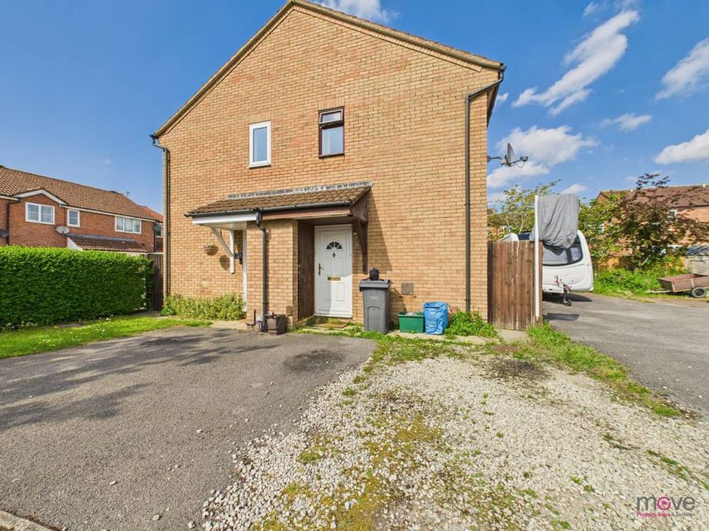 Property photo 1 of 12