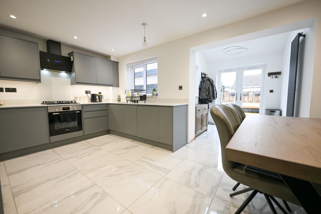 Property photo 3 of 19 Hawkstone Ewemove Guisborough 19