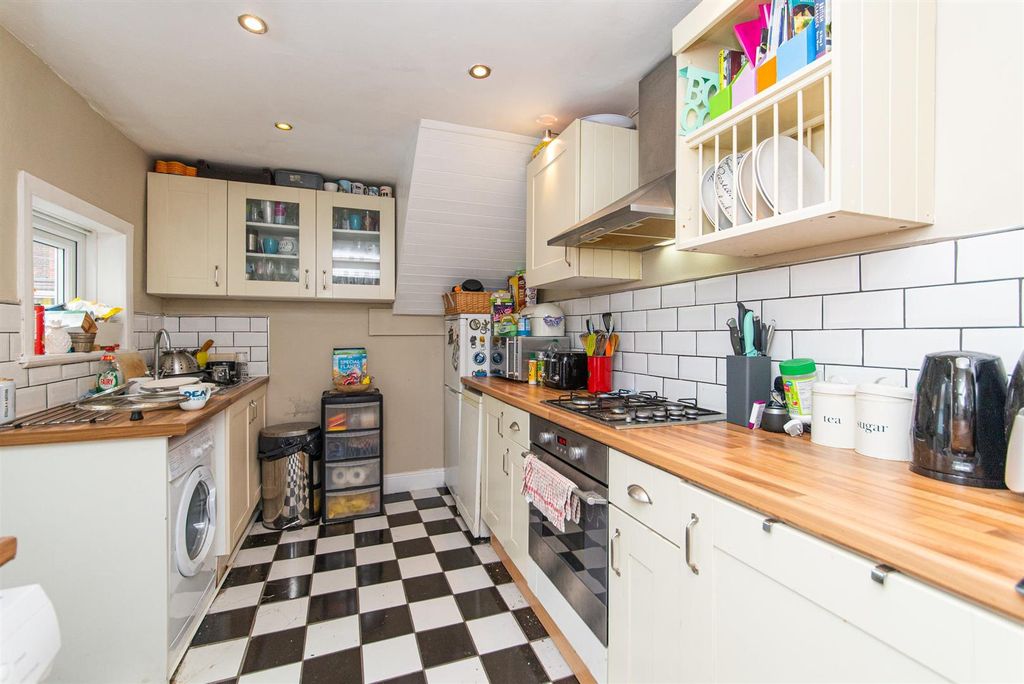 Property photo 1 of 10 A39Dd805-Ec35-4388-8A28-0F6987Af6d68.Jpeg