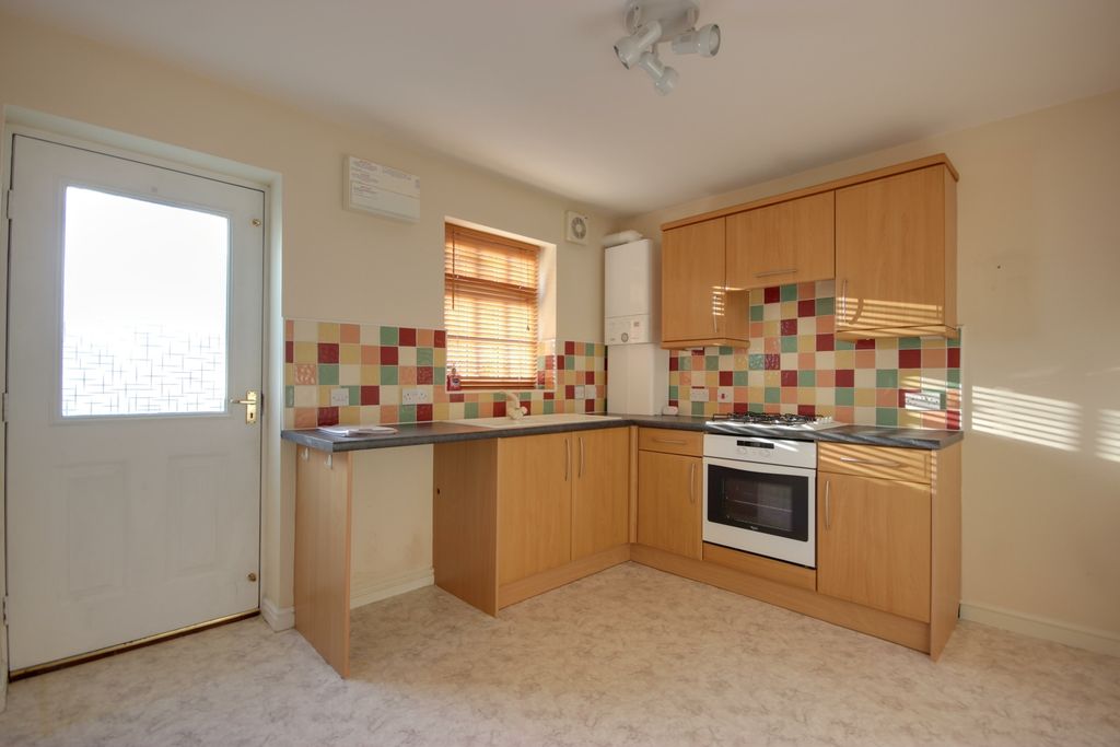 Property photo 3 of 13 1 Kit Din A