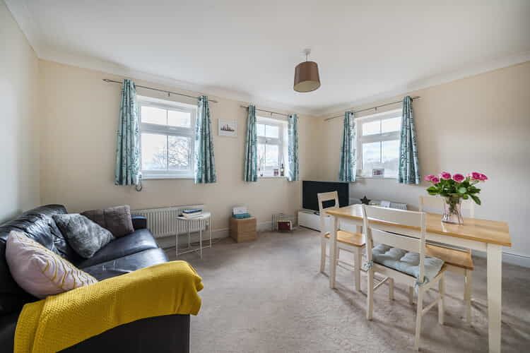 Property photo 2 of 19