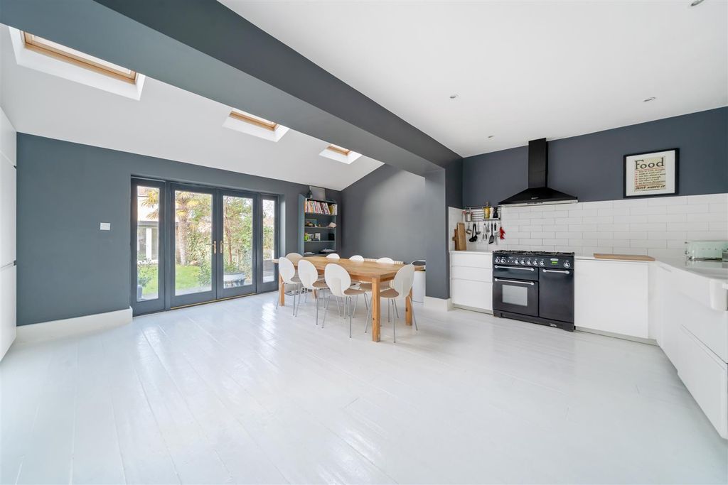 Property photo 1 of 12 Kitchen &amp; Dining