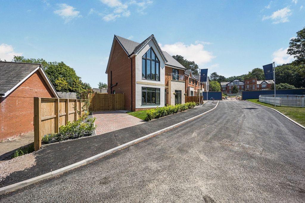 2 bed flat for saleParc Gainsborough, St George Road, Abergele, Clwyd LL22 photo 4