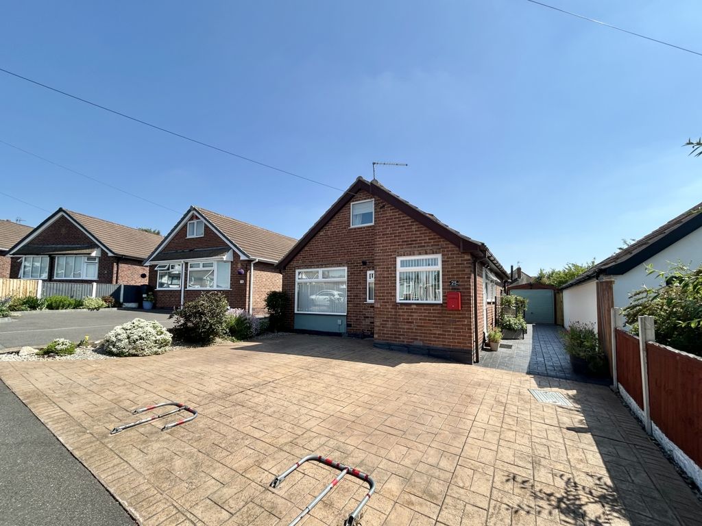 Property photo 1 of 17 Img_8426