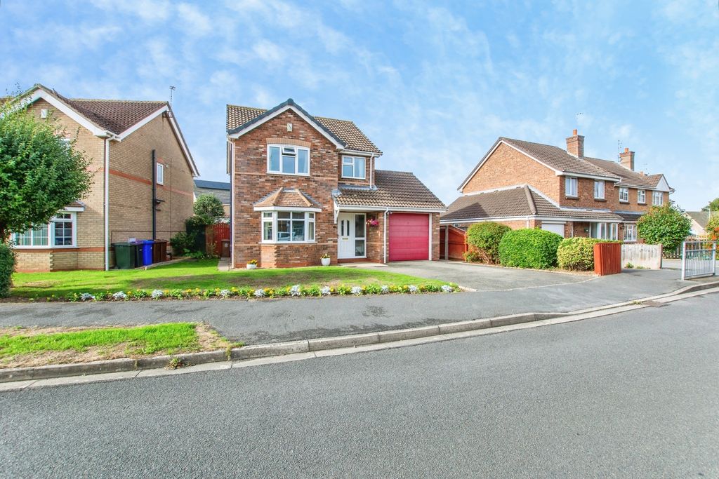 Property photo 2 of 16 Pbox-Img.Jpg