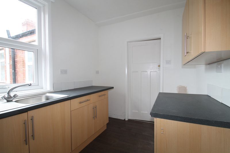 Property photo 2 of 12 Photo 8