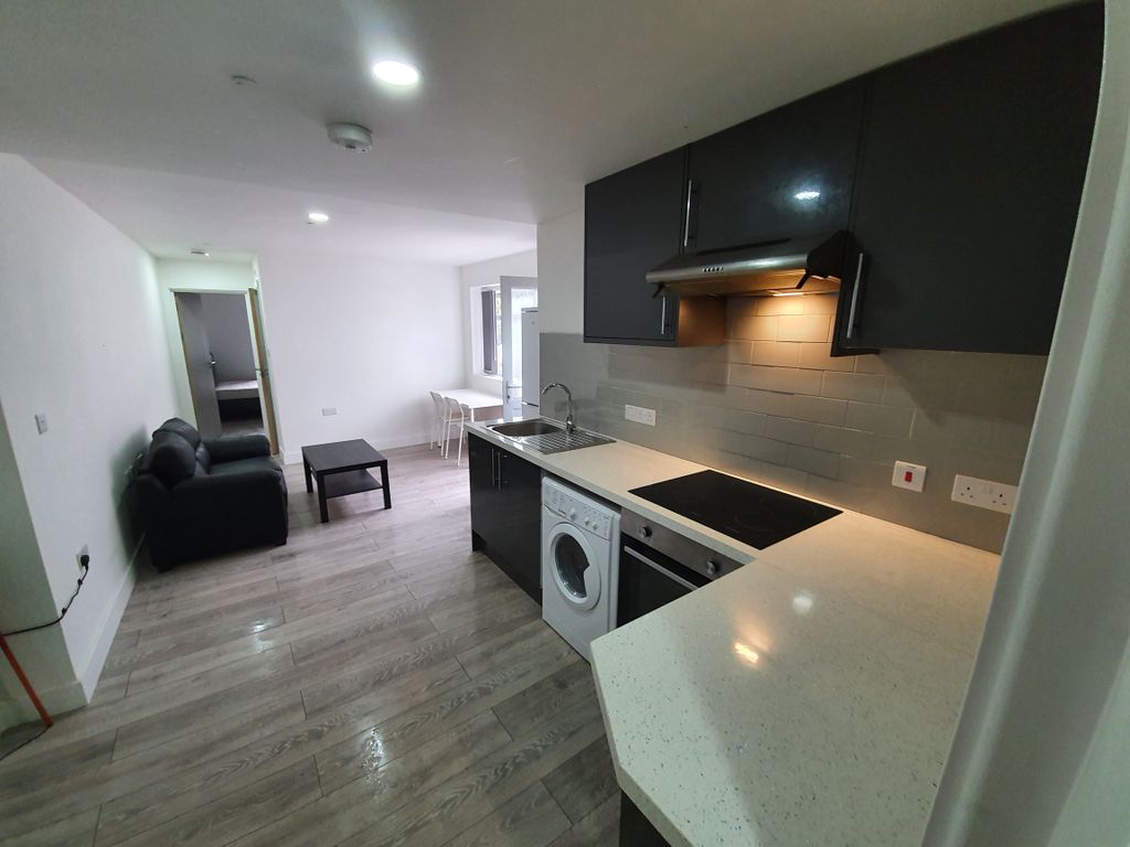 Property photo 2 of 4