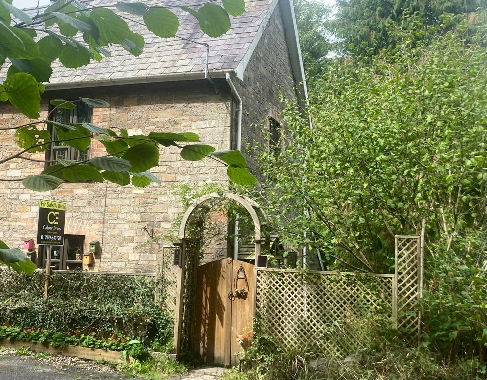 Property photo 1 of 41