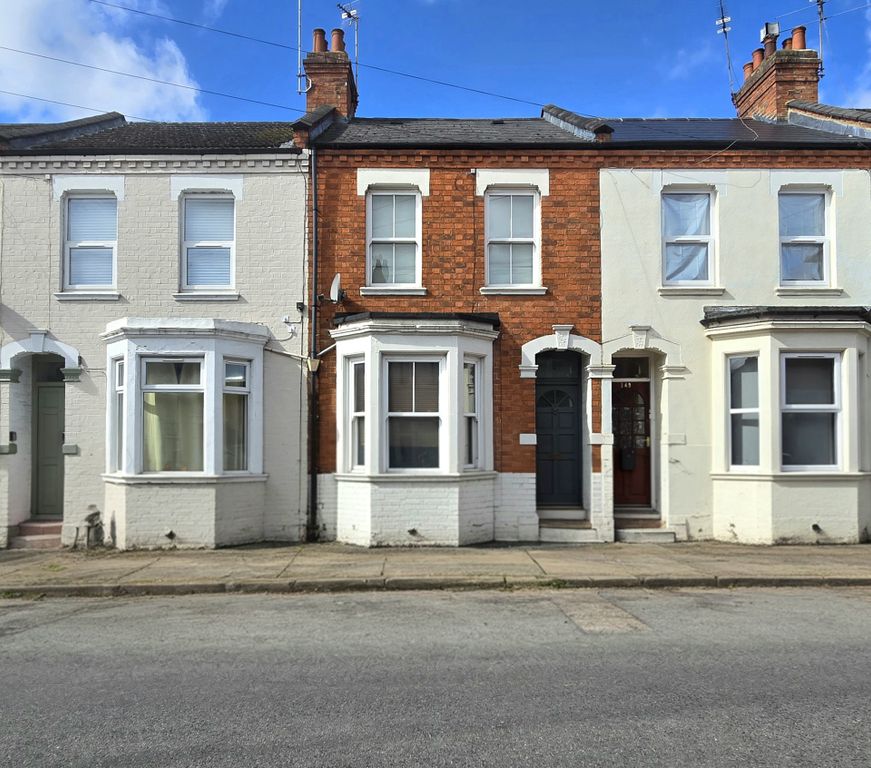 Property photo 1 of 11 Front