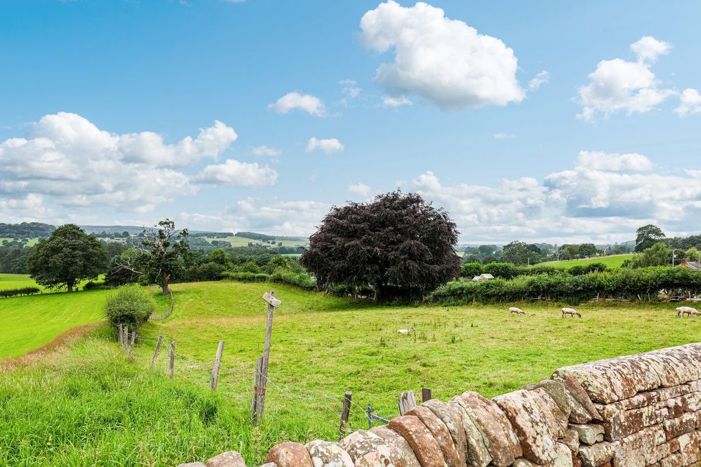 Property photo 2 of 16 View