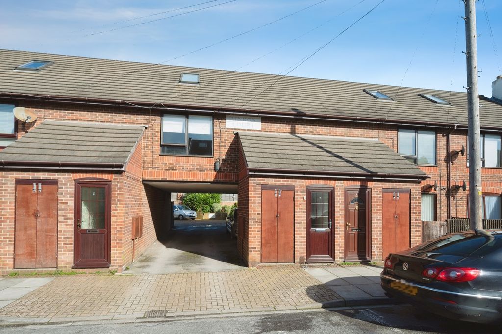 Property photo 1 of 9 Pbox-Img.Jpg