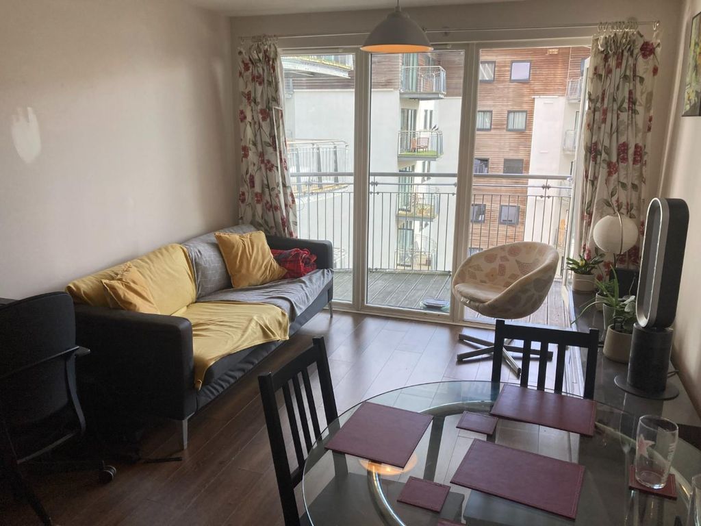 Property photo 3 of 17 Img_0563.Jpg