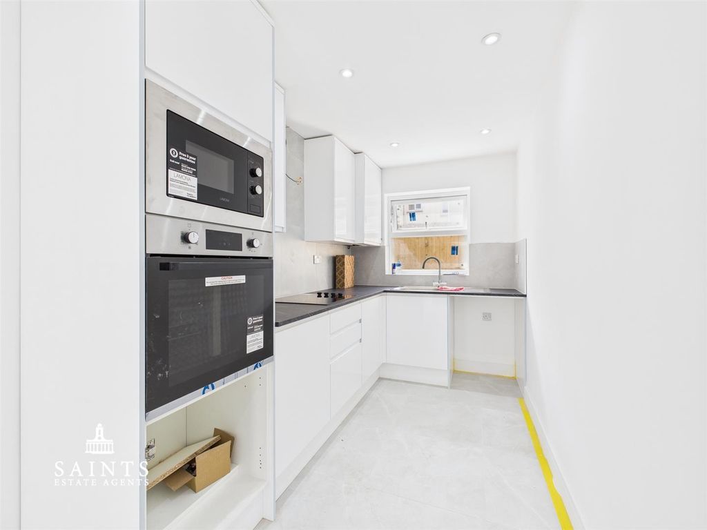 Property photo 1 of 7 Cam02819G0-Pr0112-Still001.Jpg