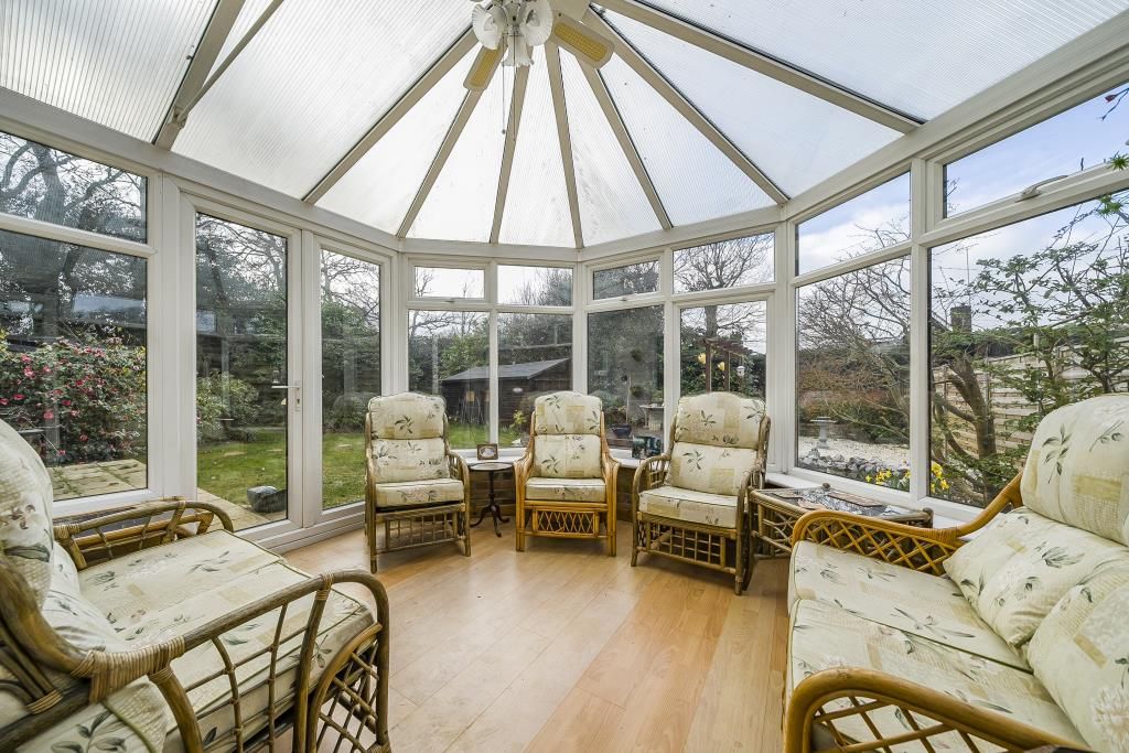 Property photo 3 of 17 Conservatory