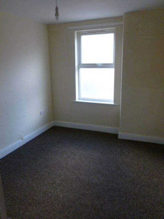 Property photo 3 of 4