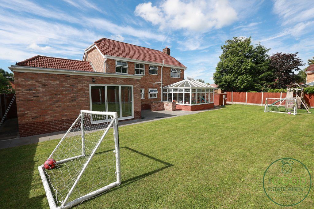 Property photo 3 of 37