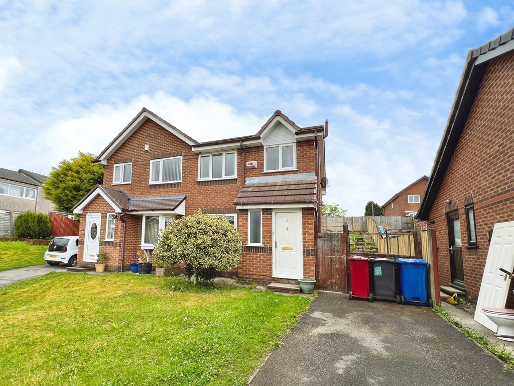 Property photo 1 of 15 External