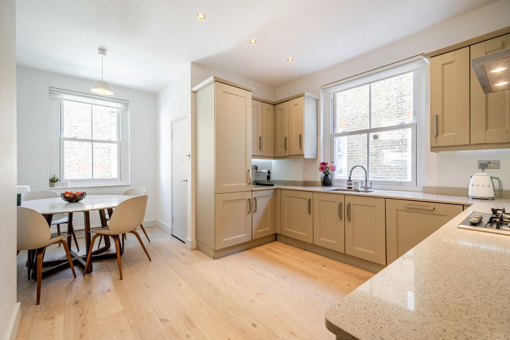 Property photo 3 of 14 1434641-11-69c519...