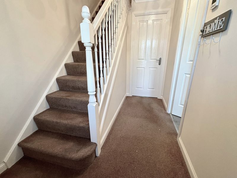 Property photo 2 of 11 Photo 7