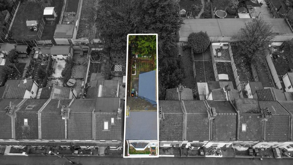 Property photo 2 of 14 4702191