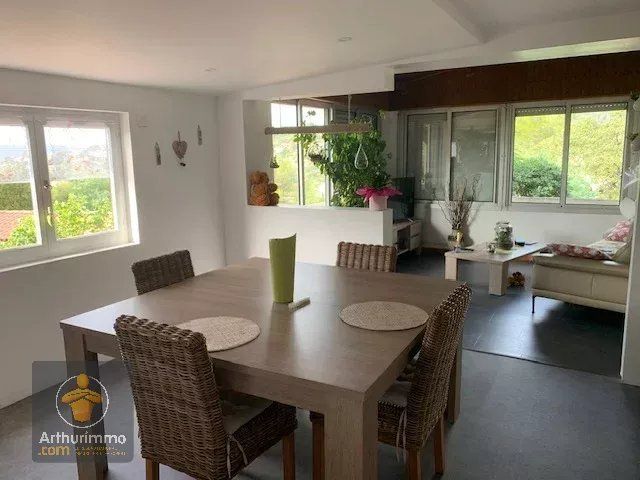 Property photo 1 of 8 Chalet With 4 Rooms And Studio In Bormes-Les-Mimosas