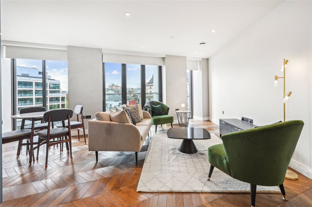 Property photo 2 of 17 Newton Street