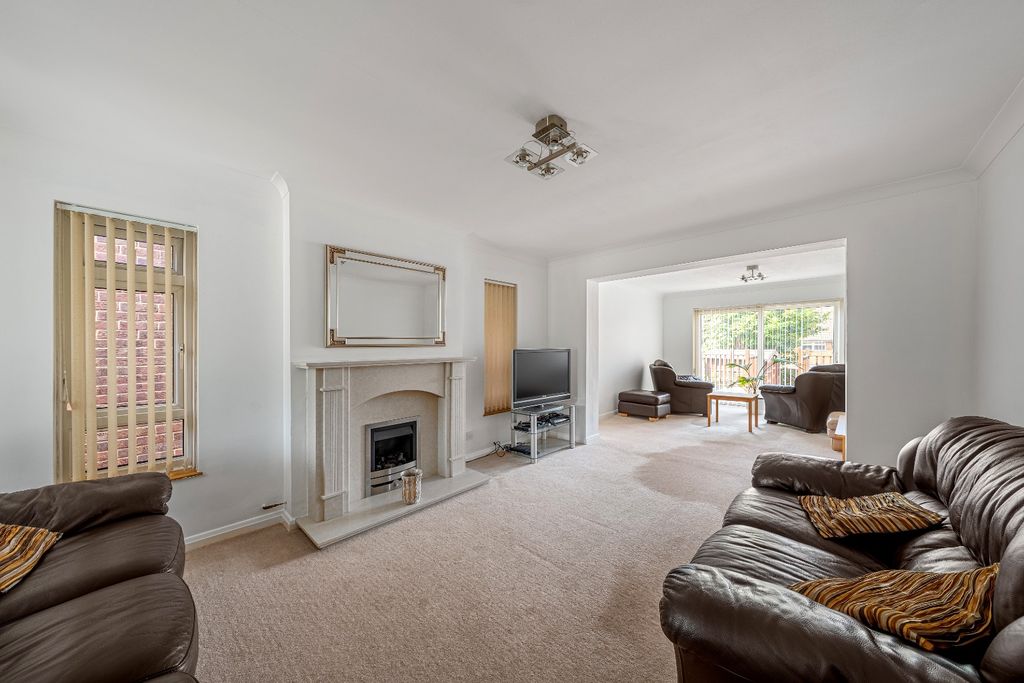 Property photo 3 of 29 5199285
