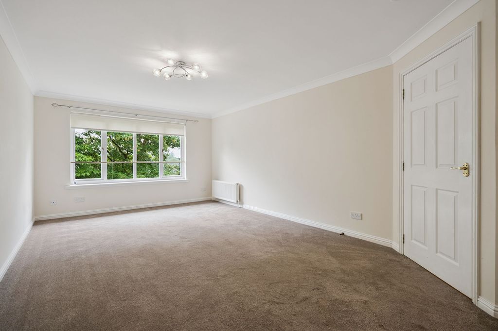 Additional image 2 of 2 bed flat for saleBeechwood Gardens, Stirling FK8