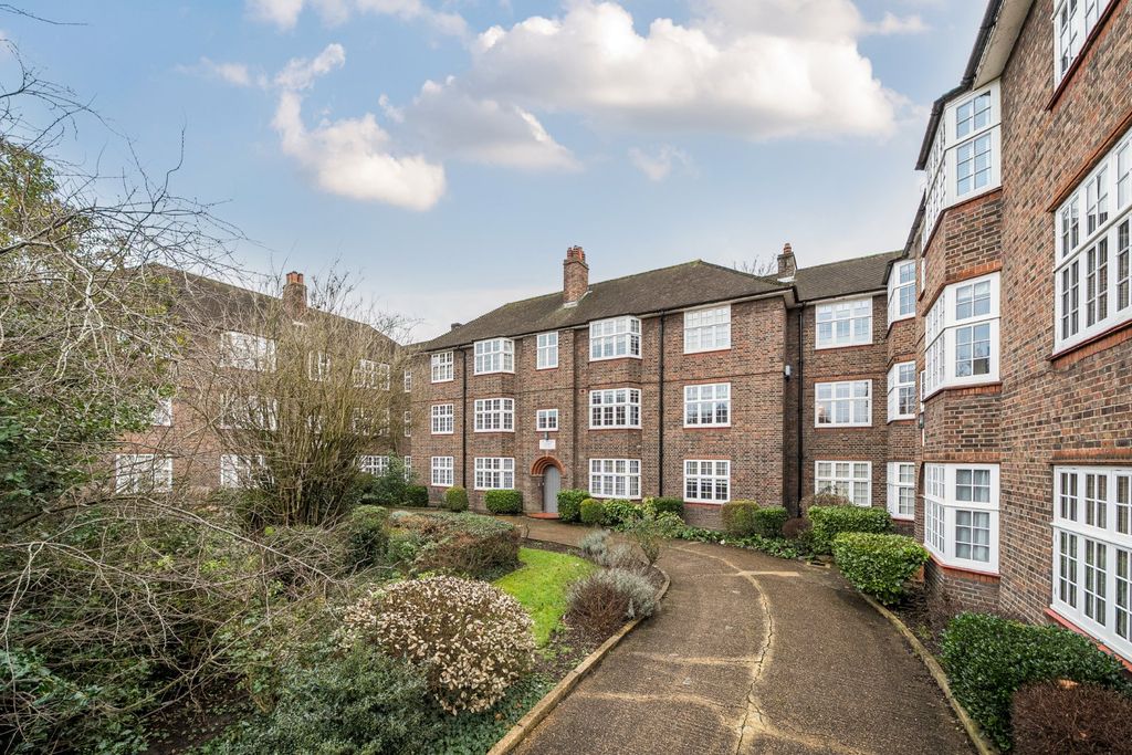 Property photo 1 of 12 Picture No. 10