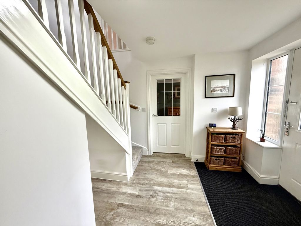 Property photo 3 of 25 Img_2139