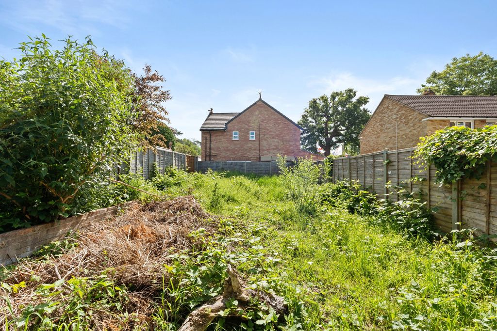 Property photo 2 of 15