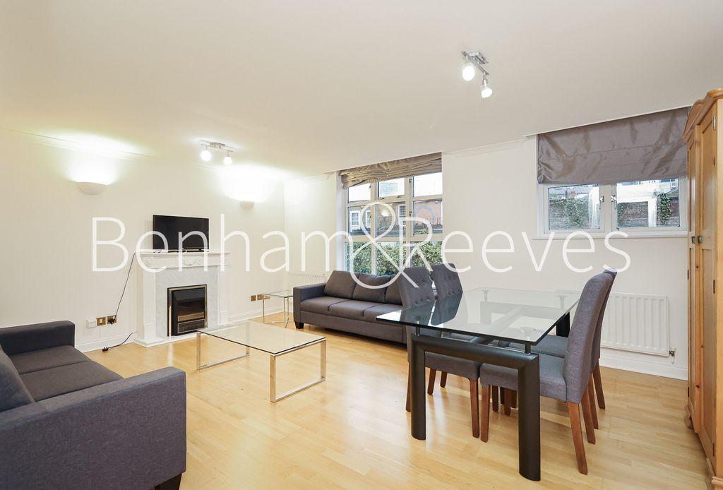 Property photo 1 of 8