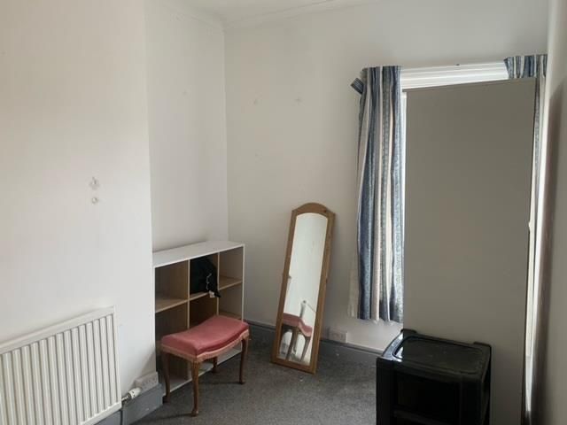 Property photo 3 of 11 Bedroom