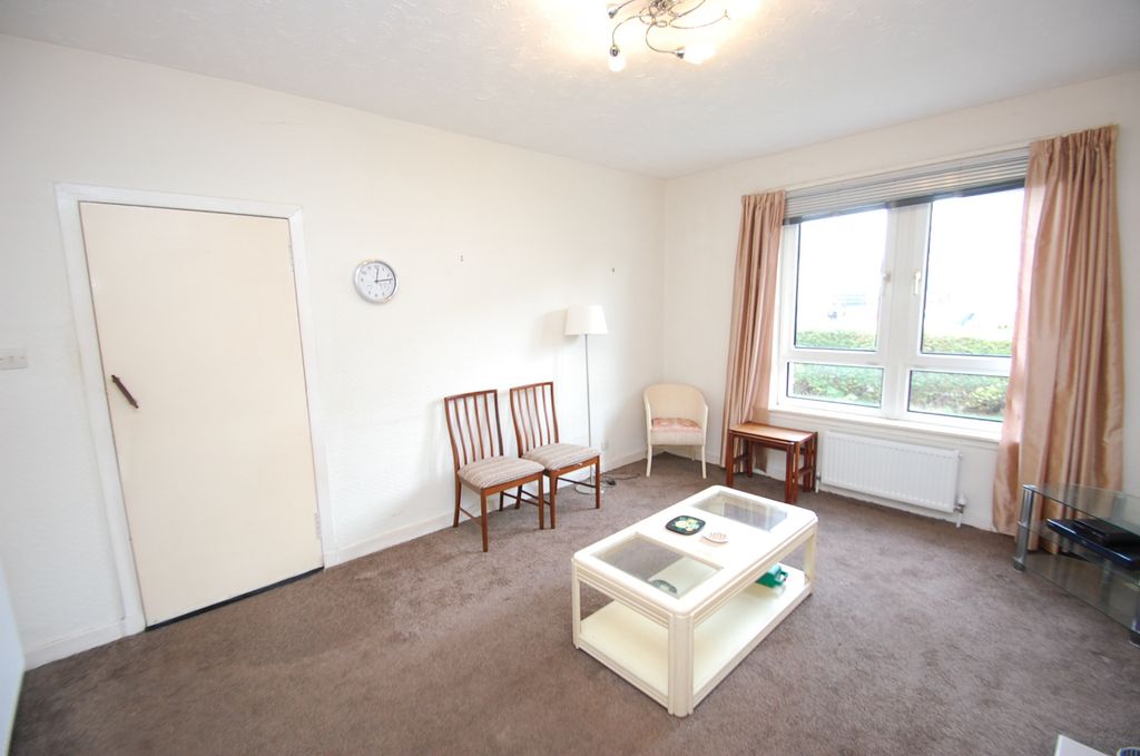 Property photo 3 of 15 4679583