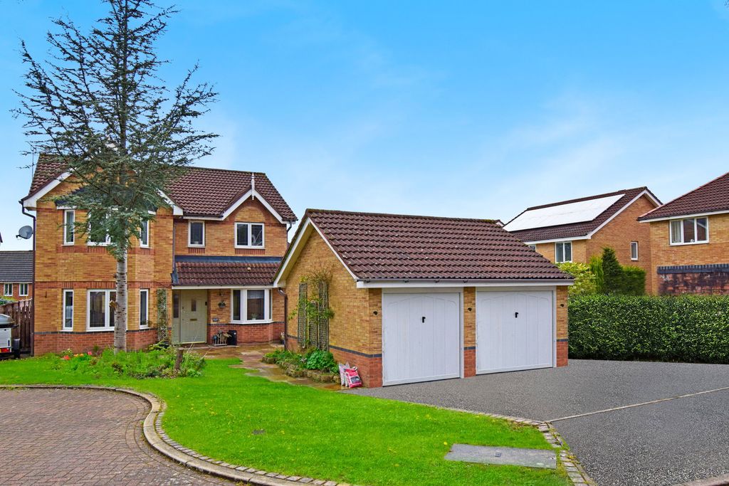 Property photo 1 of 24