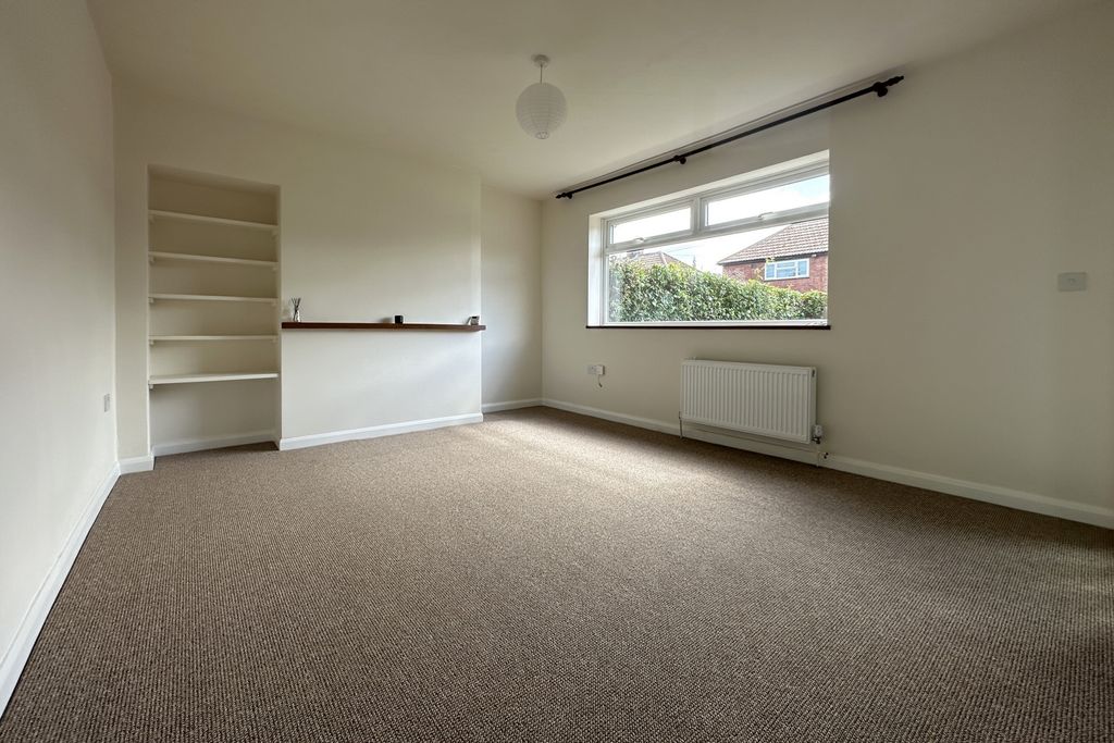 Property photo 3 of 14 Photo 12