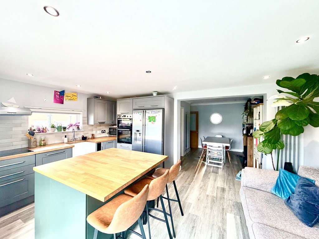 Property photo 3 of 13 Not Specified