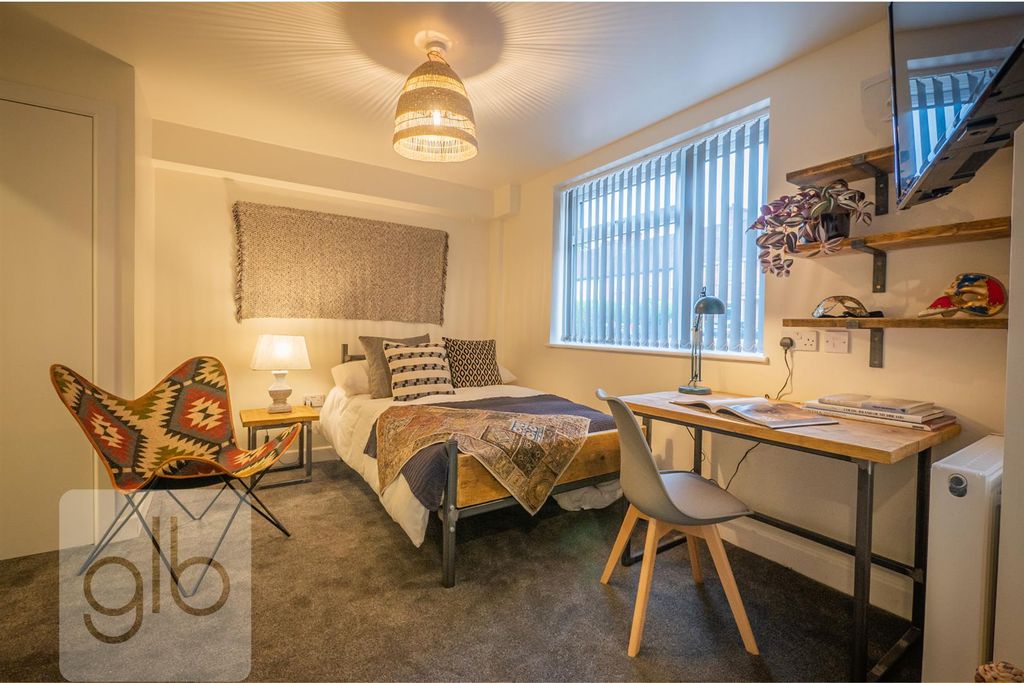 Property photo 1 of 9 2.Png