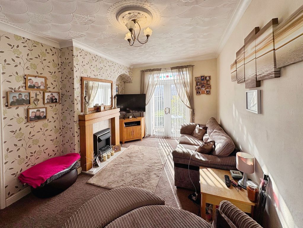 Property photo 3 of 21 5Af65Def-2-4Ae1-98BA-338Bfe5A2C8C-5464-0000015212773B33