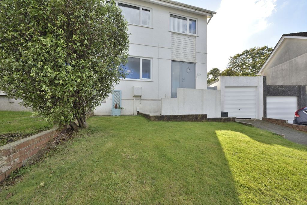 Property photo 1 of 19