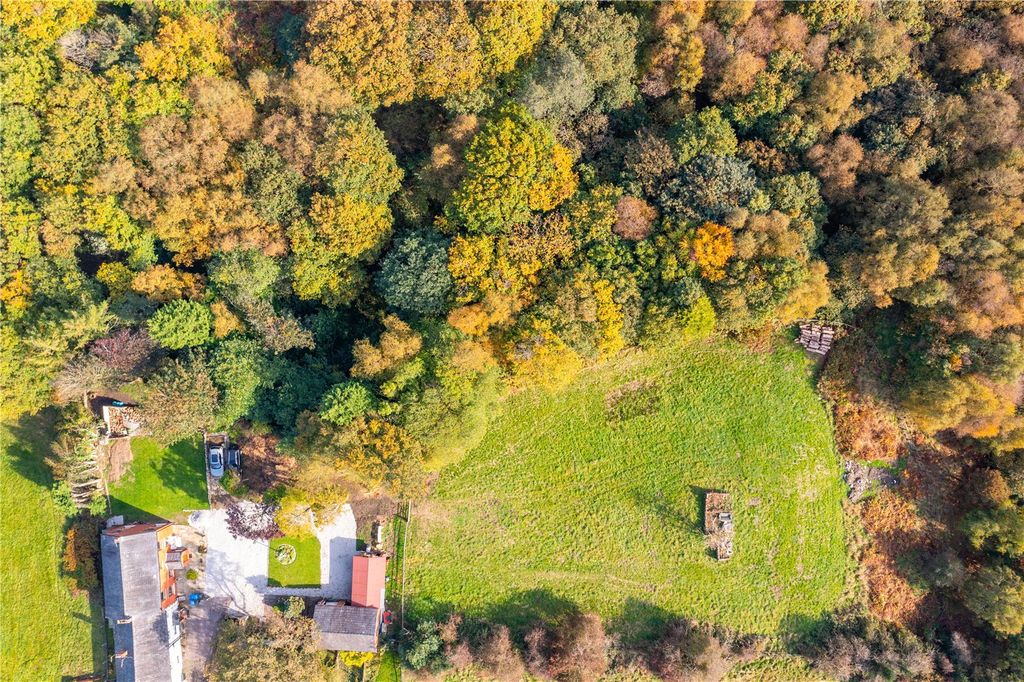 Property photo 3 of 36 Picture No. 27